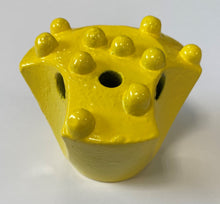 Laden Sie das Bild in den Galerie-Viewer, Stiftbohrkrone 90mm R38 "ES" gehärtet / Button Bit 90mm R38 "ES" hardened